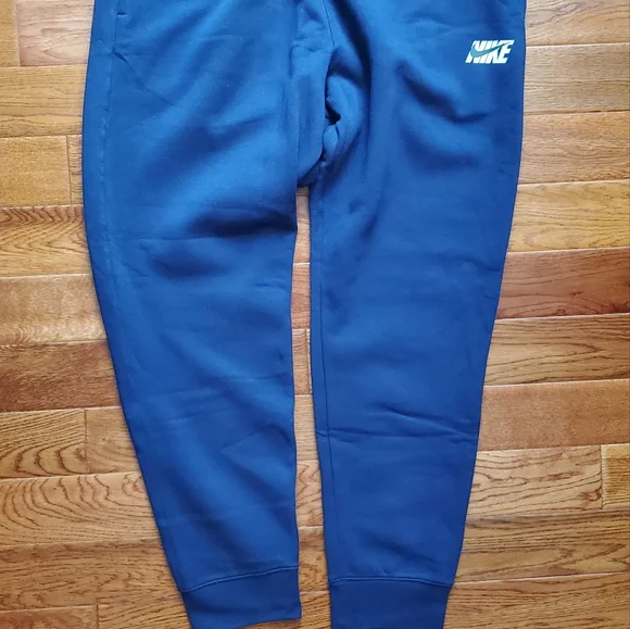Nike Jogger Sweatpants Navy Blue Size XL NWT - Picture 2 of 4